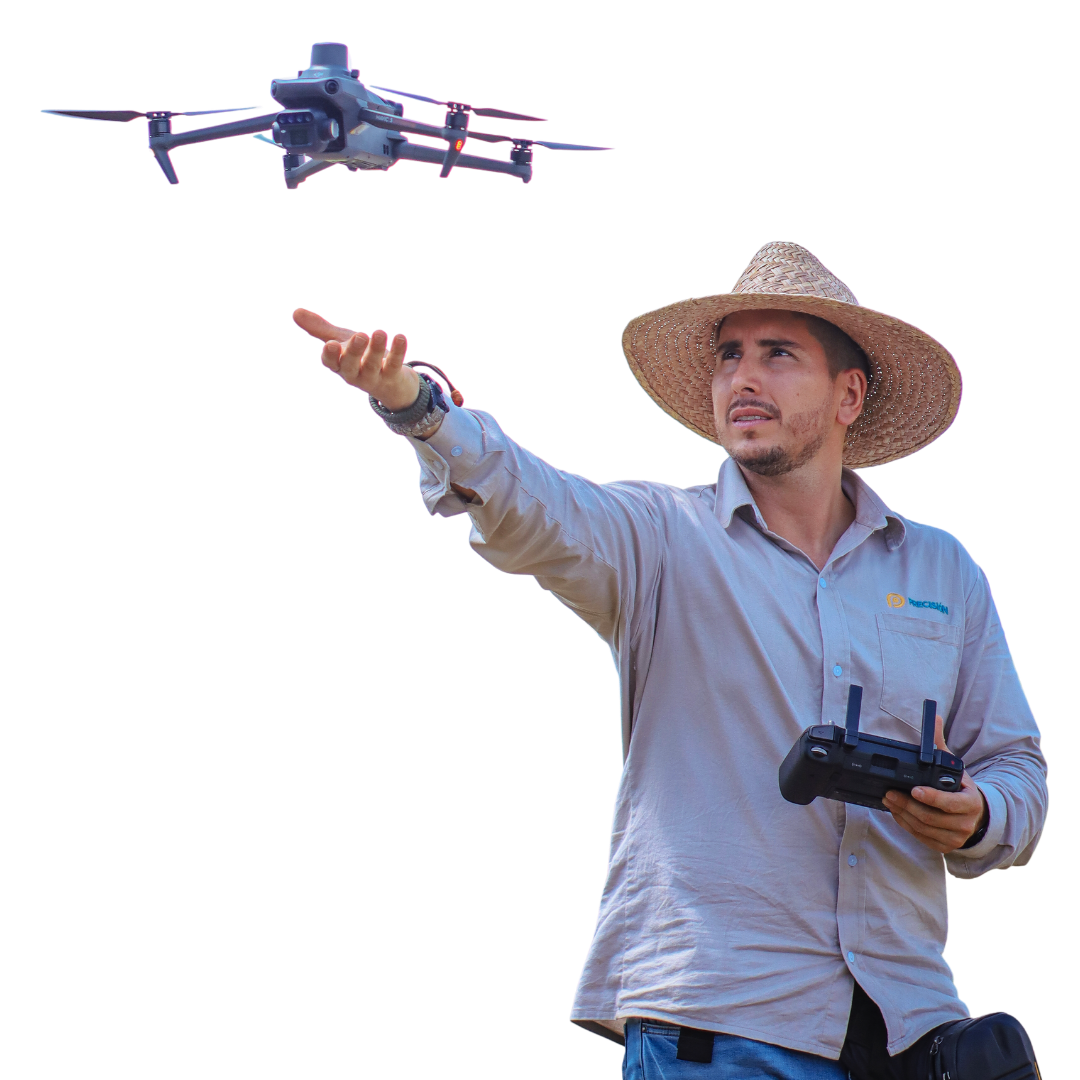 Alejandro Díaz Giraldo operando un dron en campo